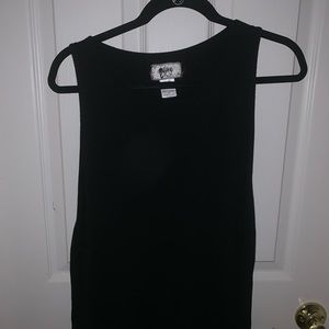 black tank top